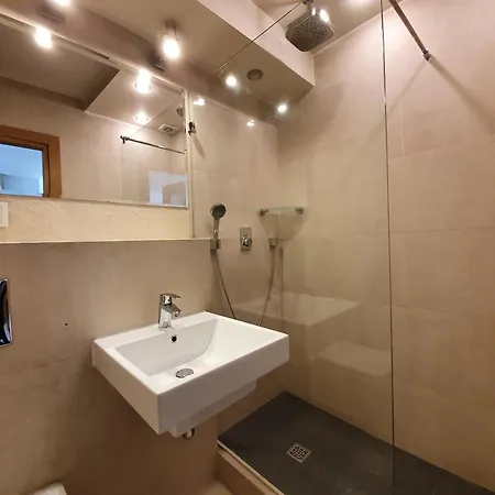 Daire Apartament & Parking Przy Plazy Sopot